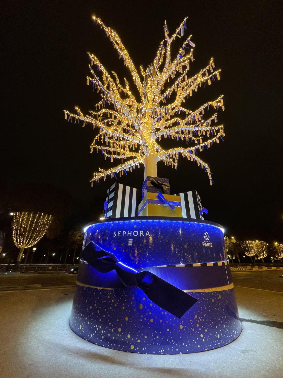 Arbre à voeux SEPHORA pour JC Decaux