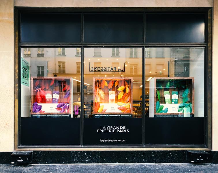 NESTLÉ ATELIER DU CHOCOLAT WINDOW DISPLAY