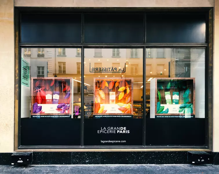 NESTLÉ ATELIER DU CHOCOLAT WINDOW DISPLAY